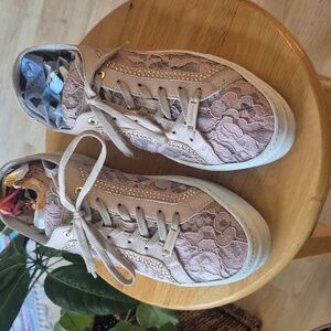 Baldinini Blush Pink Lace Platform Sneakers